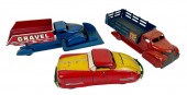 THREE TIN TOYS 20TH CENTURY LE