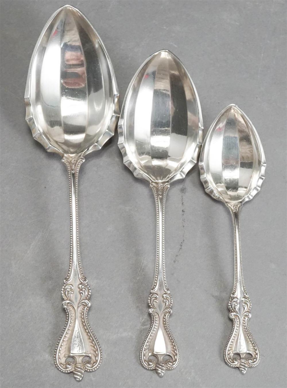 THREE TOWLE 'OLD COLONIAL'
