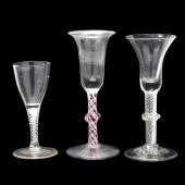 THREE TWIST DECORATED WINE GLA