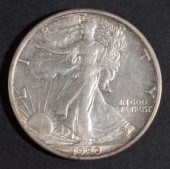 Three United States walking Li