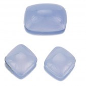 THREE UNMOUNTED 30 CARAT TOTAL