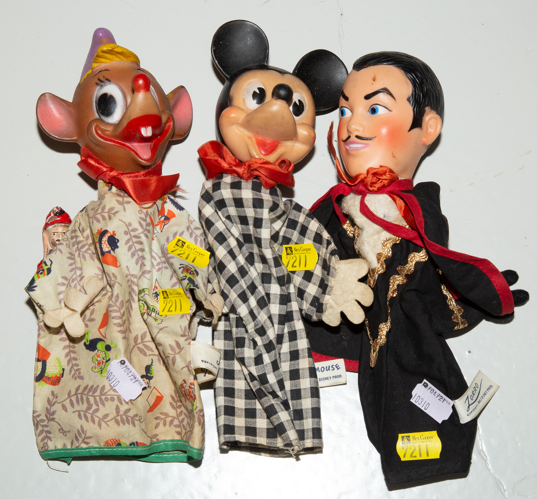 THREE VINTAGE DISNEY PUPPETS &