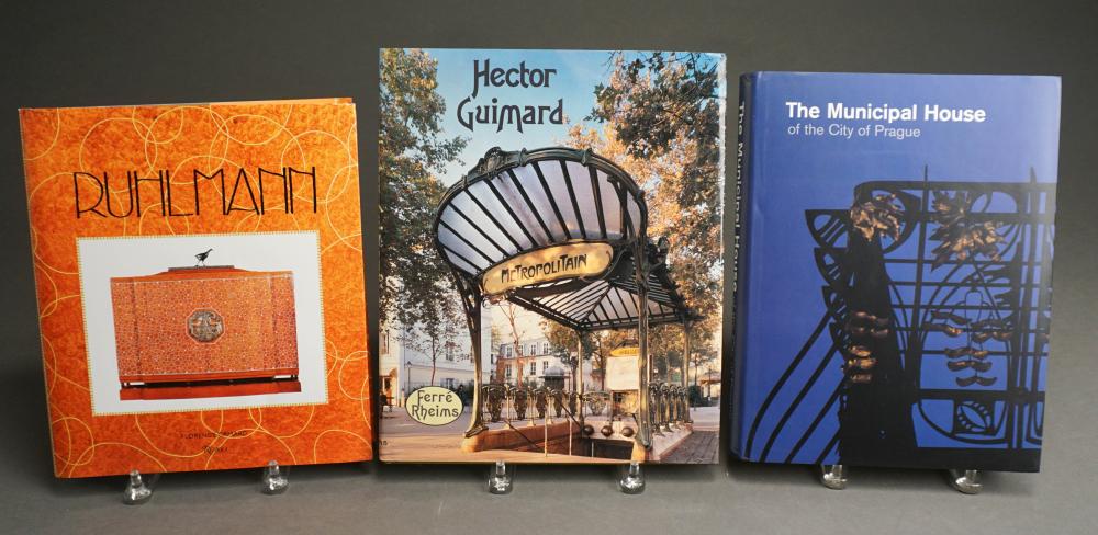 THREE VOLUMES OF ARCHITECTURE AND
