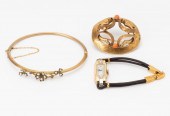THREE YELLOW GOLD ITEMSThree Y