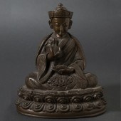 TIBETAN BRONZE FIGURE OF A LAM