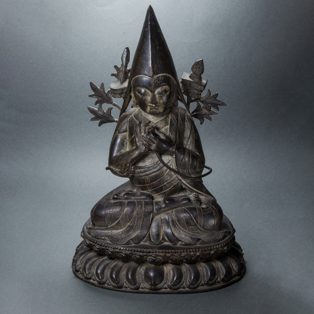 TIBETAN BRONZE FIGURE OF TSONGKHAPA