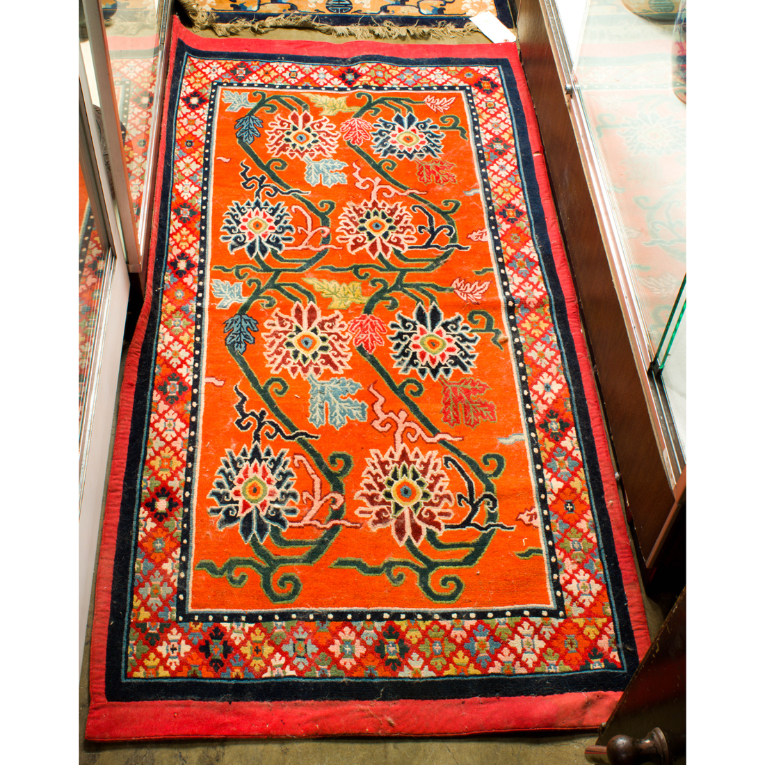 TIBETAN RUG WITH LOTUS DESIGN