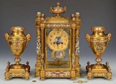 TIFFANY 3-PIECE GARNITURE SETT
