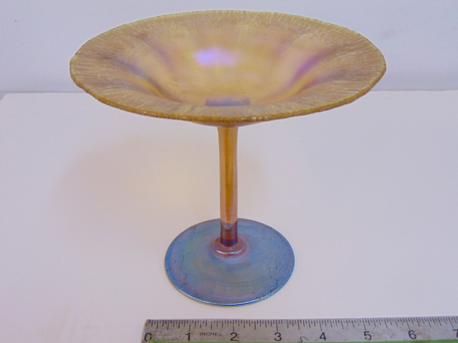 TIFFANY ART GLASS FOOTED BOWL OR