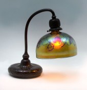 TIFFANY BRONZE & ART GLASS DES
