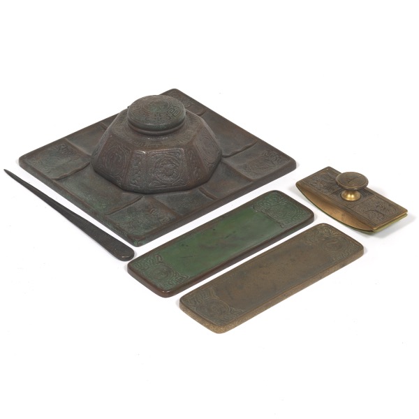 TIFFANY BRONZE DESK SET, ZODIAC