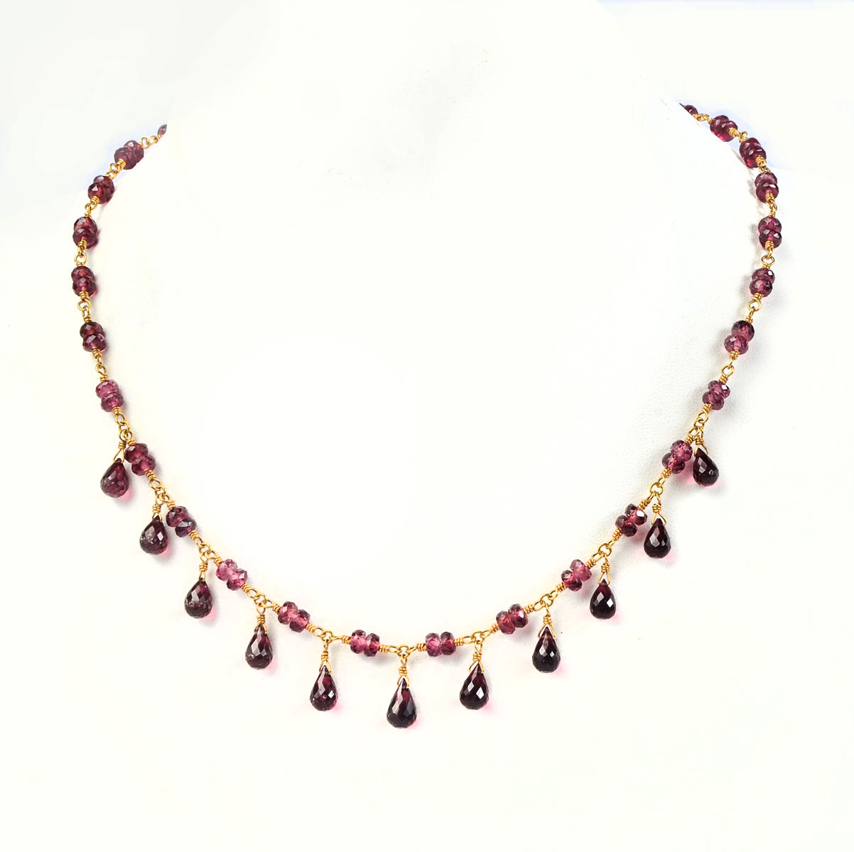 TIFFANY & CO 18K GARNET FANCY