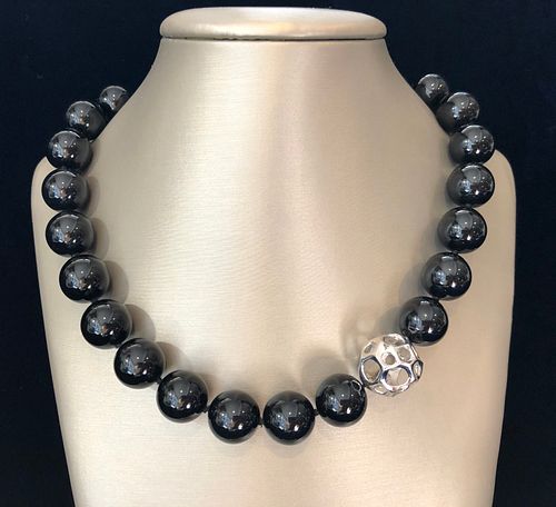 TIFFANY & CO. 18K WHITE GOLD AND