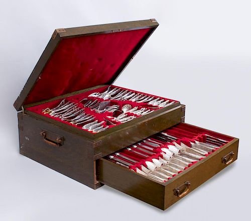 TIFFANY & CO. 377-PIECE CANTEEN