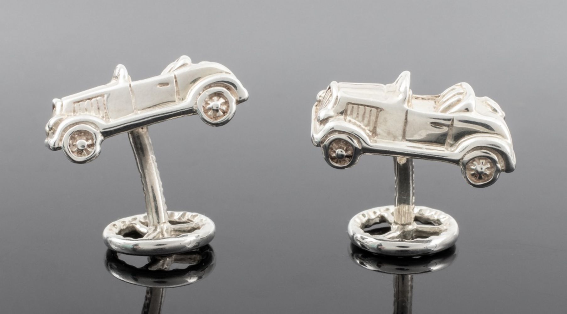TIFFANY & CO. 925 CAR & STEERING