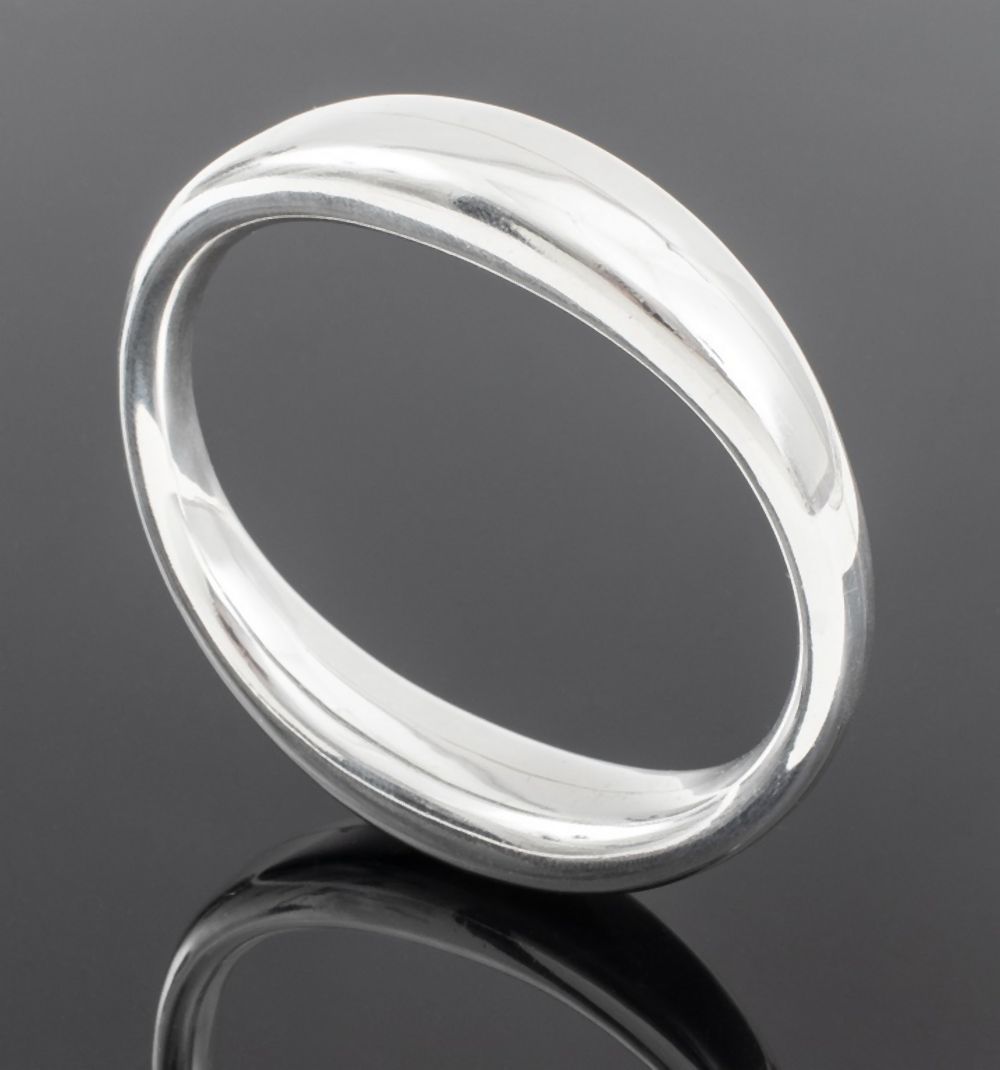 TIFFANY & CO. 925 SILVER BANGLE