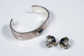 TIFFANY & CO. BRACELET & MATCH
