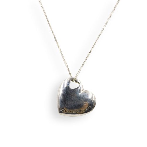 TIFFANY & CO. HEART PENDANT