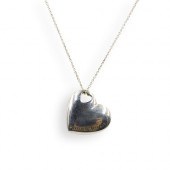 TIFFANY & CO. HEART PENDANT NE