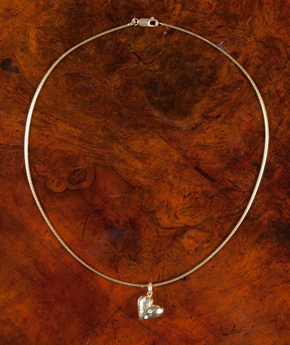 TIFFANY & CO. PENDANT WITH GOLD