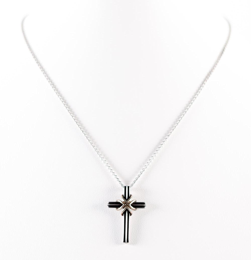 TIFFANY & CO. SIGNATURE CROSS