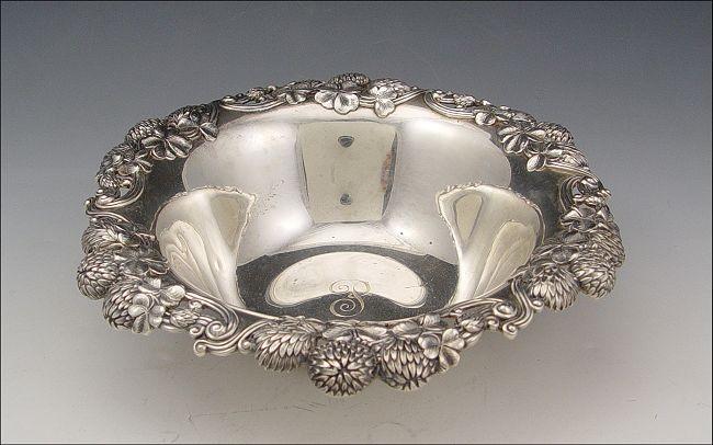 TIFFANY & CO. STERLING CLOVER