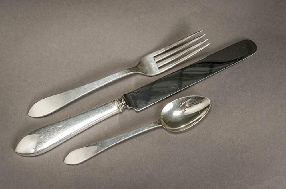 TIFFANY & CO. STERLING FLAT TABLE
