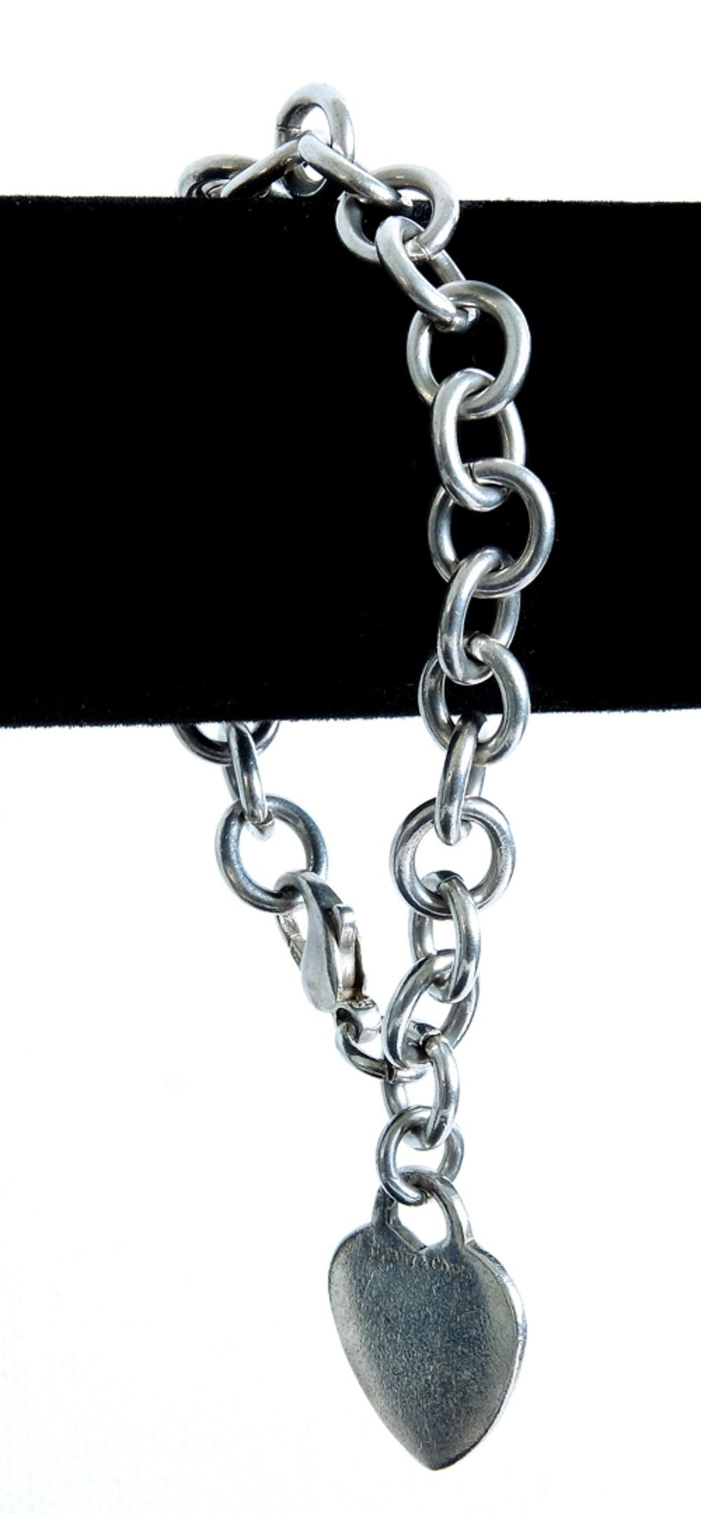 TIFFANY & CO. STERLING SILVER HEART