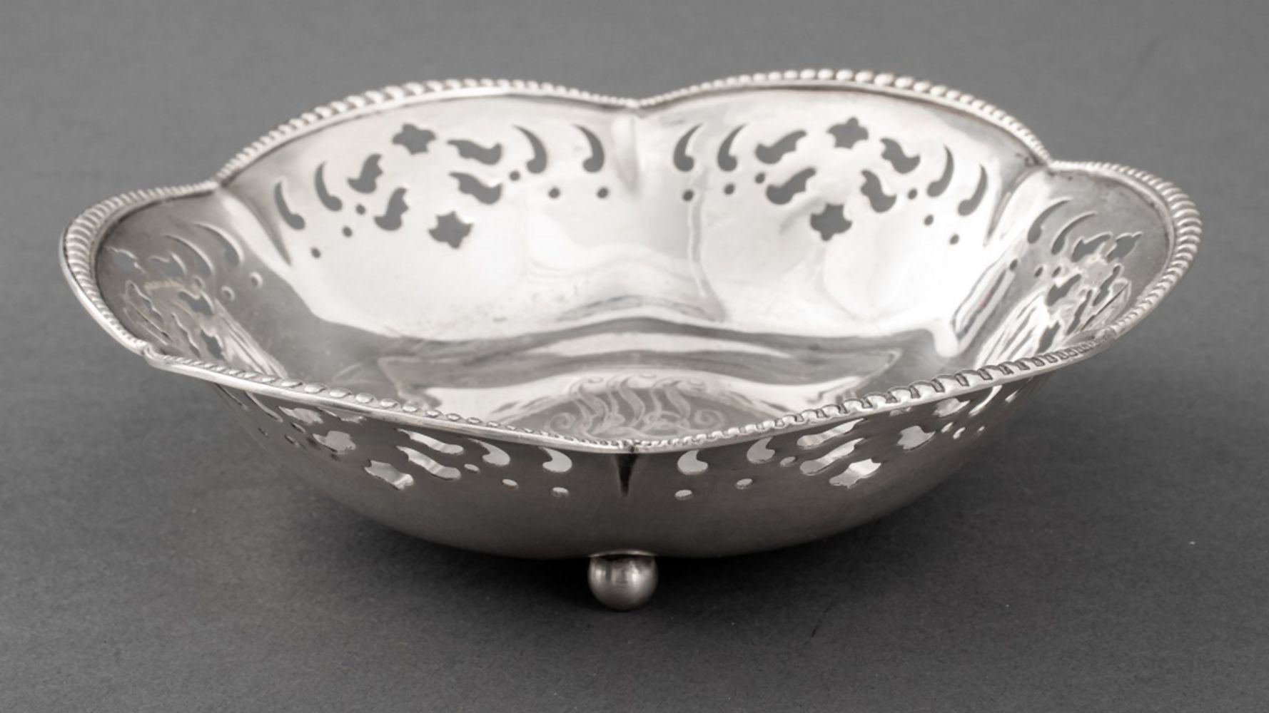 TIFFANY & CO. STERLING SILVER NUT