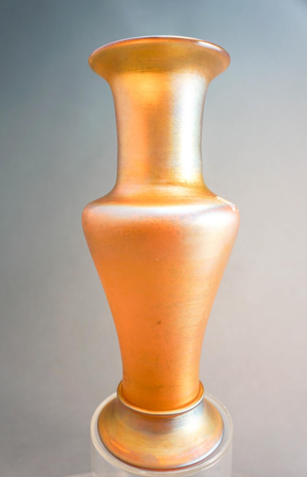 TIFFANY GOLD FAVRILE GLASS VASE