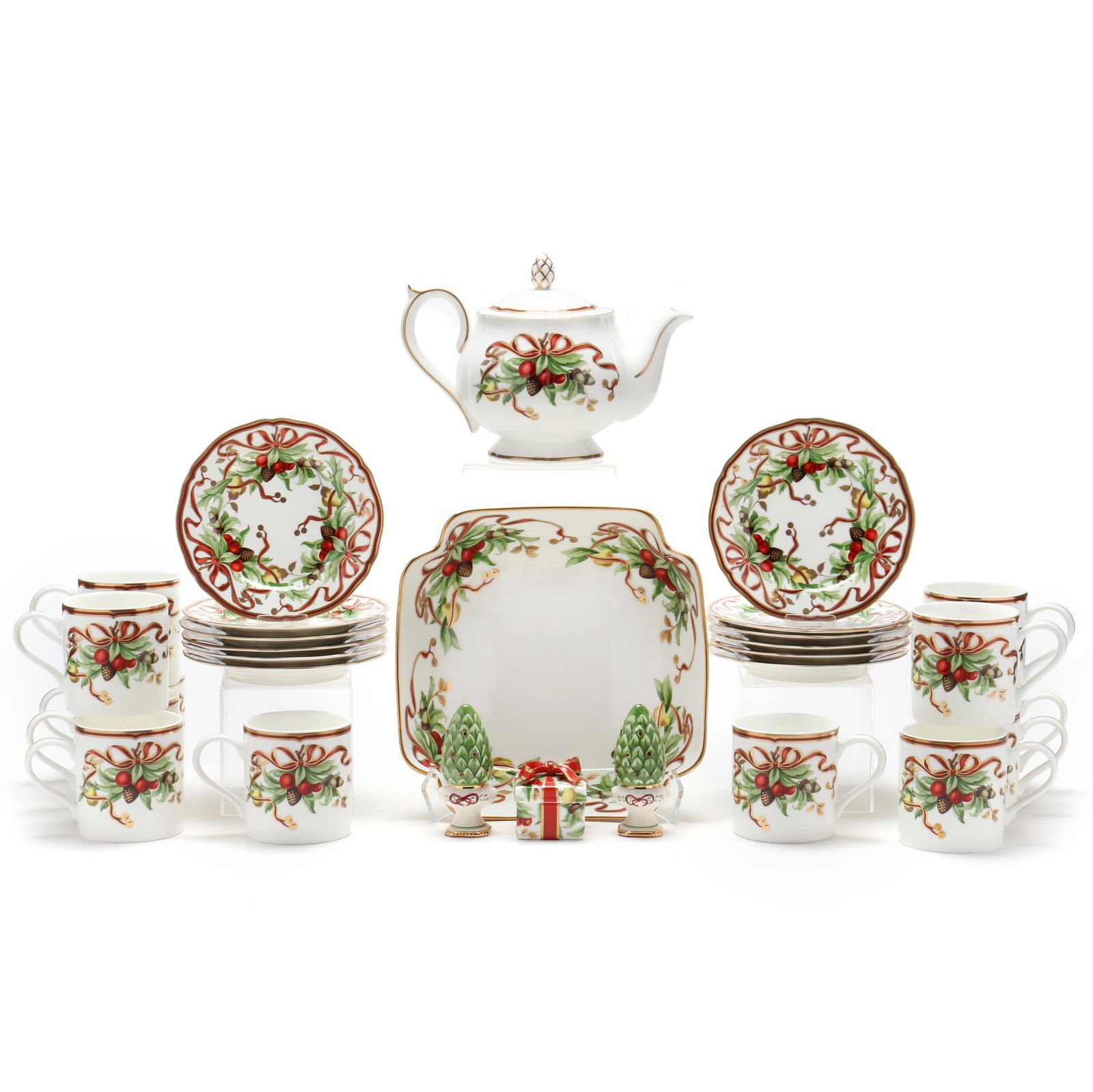 TIFFANY HOLIDAY  CHINA DESSERT