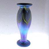 TIFFANY PULLED FEATHER VASEA b