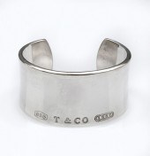 TIFFANY STERLING WIDE CUFF BRA