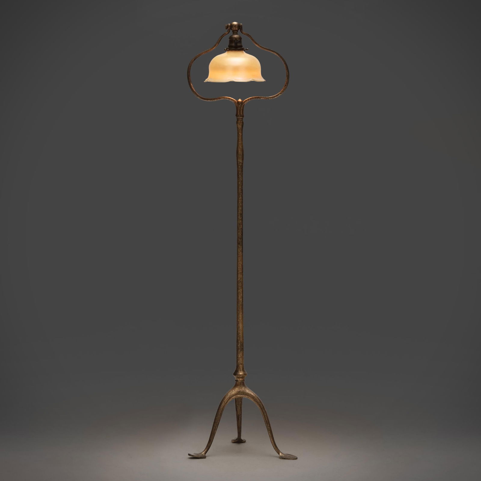 TIFFANY STUDIOS, #423 DORE BRONZE