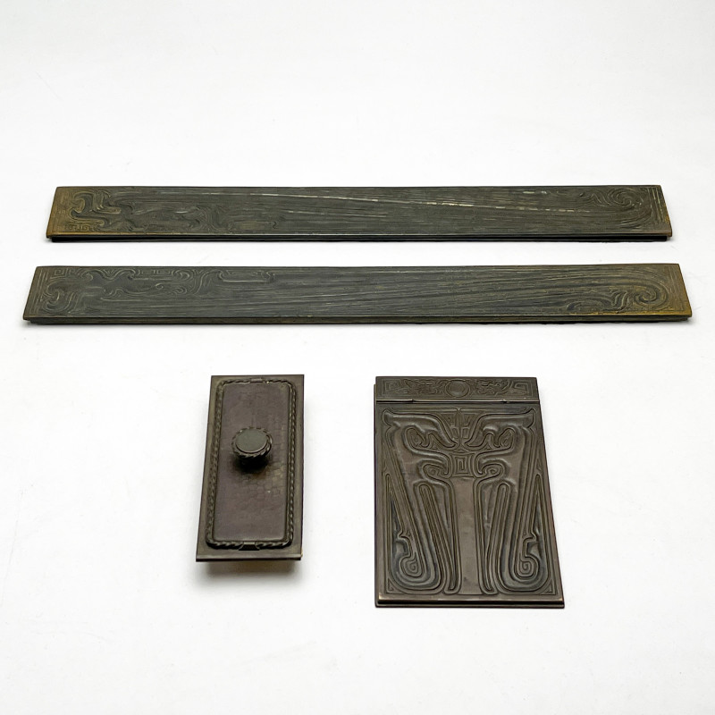 TIFFANY STUDIOS - ASSORTED DESK