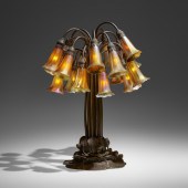 Tiffany Studios. Eighteen-ligh