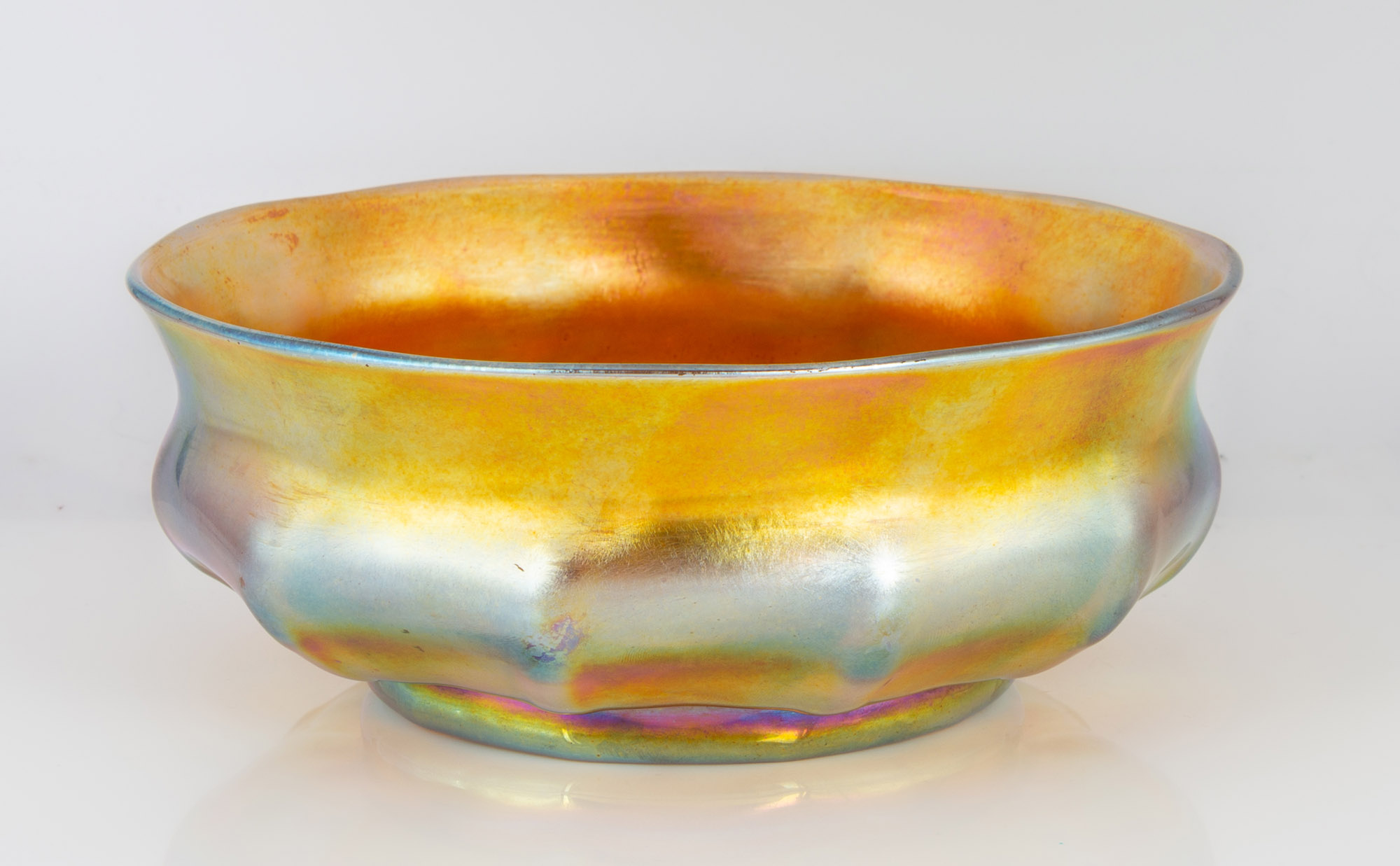 TIFFANY STUDIOS FAVRILE CENTER BOWL
