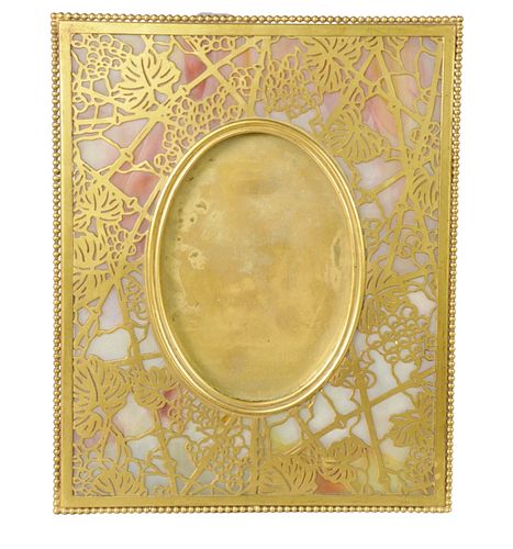 TIFFANY STUDIOS GRAPEVINE PATTERN