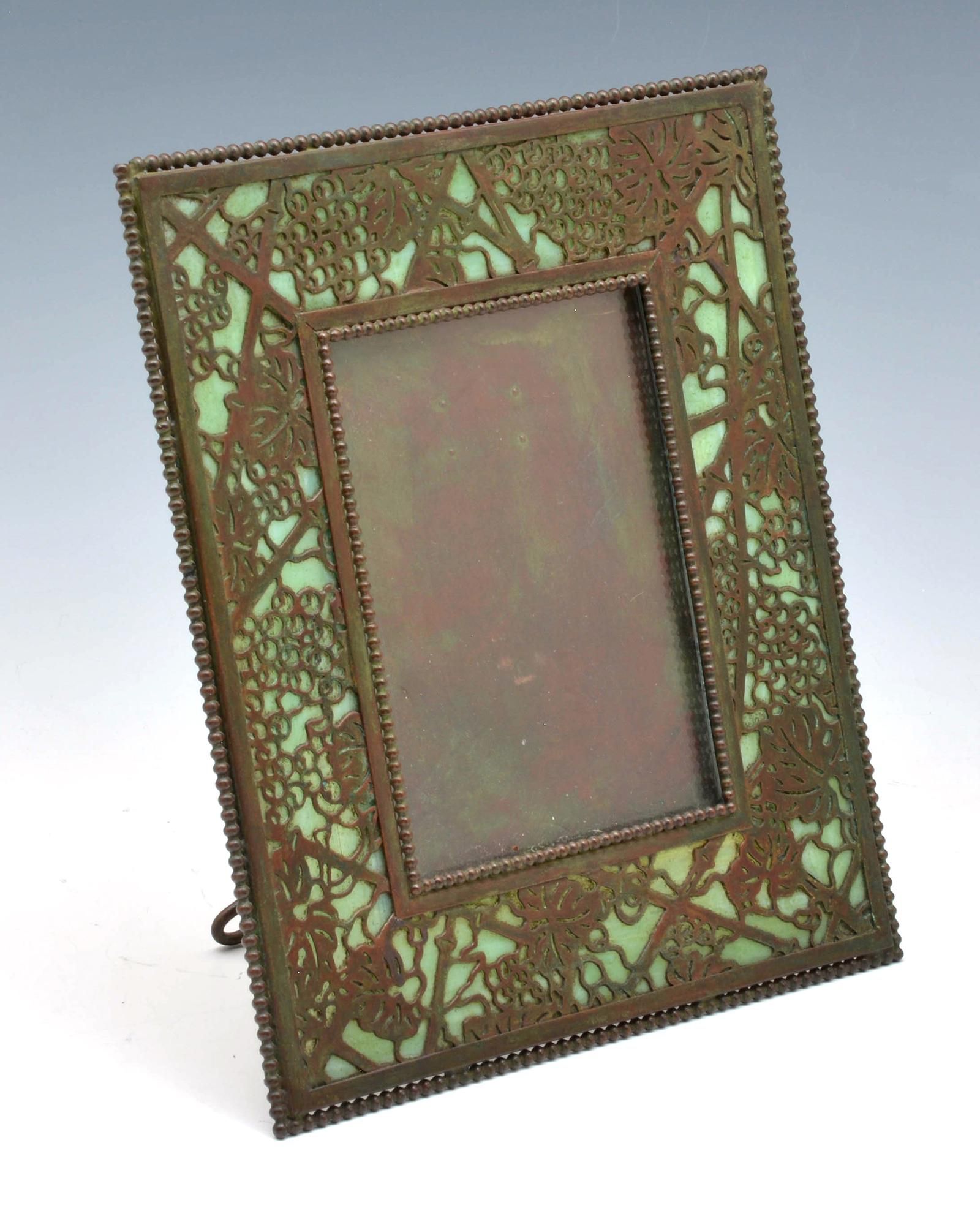 TIFFANY STUDIOS GRAPEVINE PICTURE