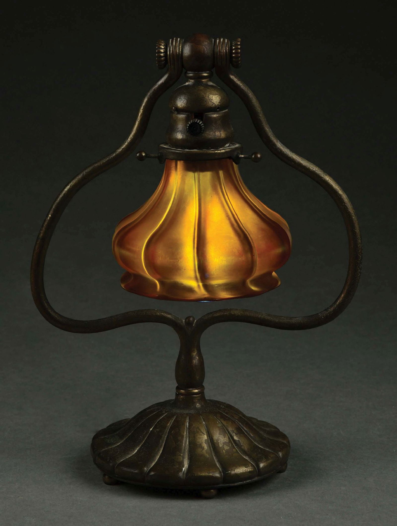 TIFFANY STUDIOS HARP DESK LAMP W/