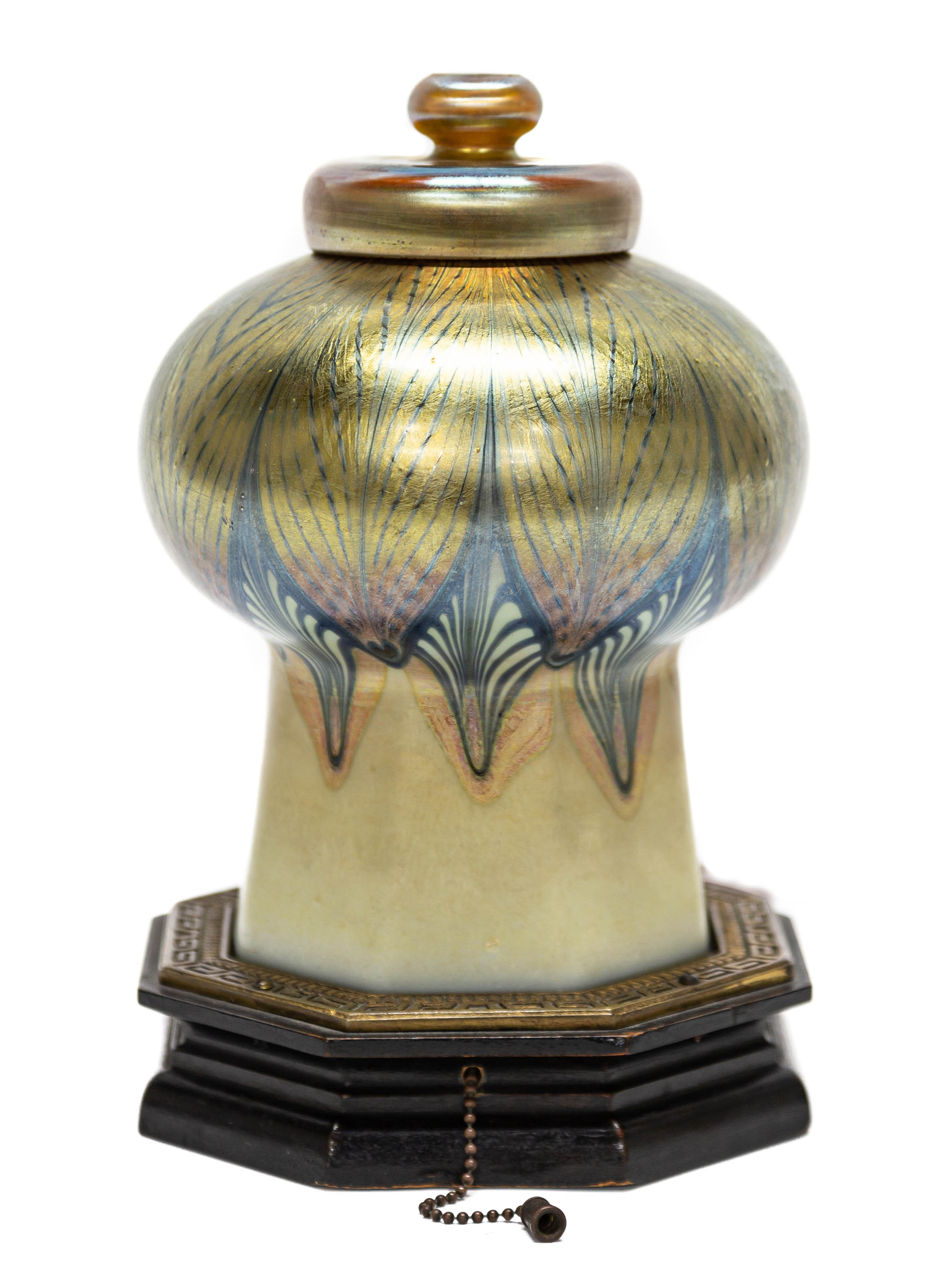TIFFANY STUDIOS, NEW YORK