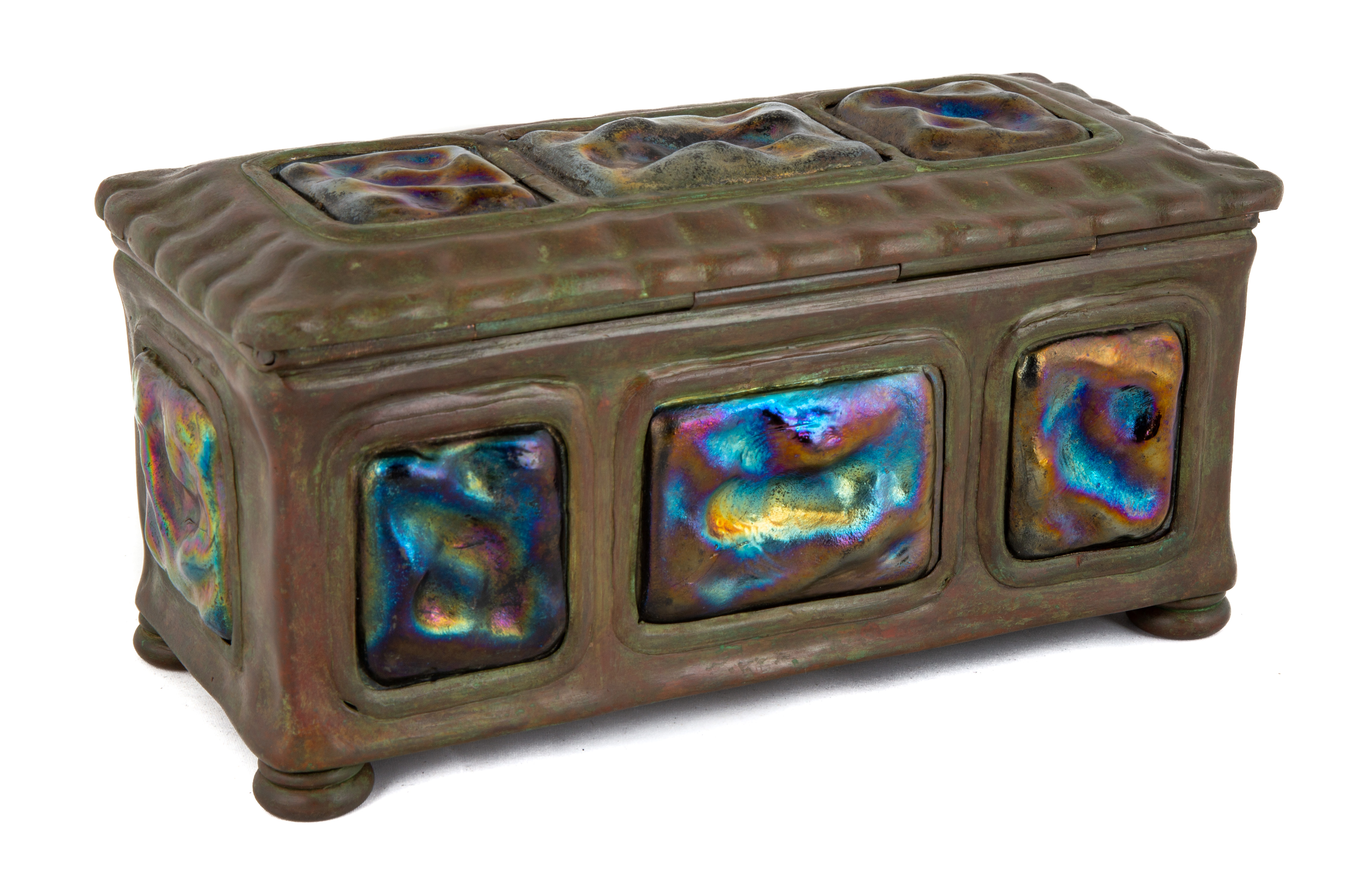 TIFFANY STUDIOS, NEW YORK