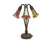 TIFFANY STUDIOS THREE-LIGHT DE