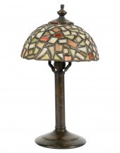 TIFFANY-STYLE BOUDOIR LAMPTiff