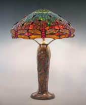TIFFANY STYLE DRAGONFLY LAMP: