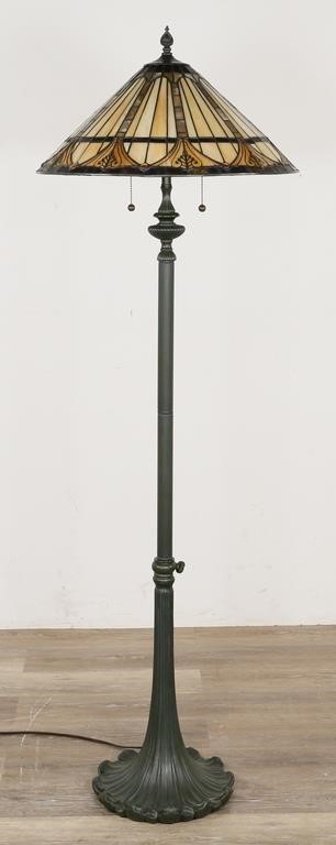 TIFFANY STYLE FLOOR LAMPTiffany
