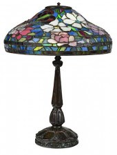 TIFFANY STYLE LEADED GLASS PEO