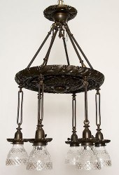 TIFFANY STYLE SIX ARM CHANDELI