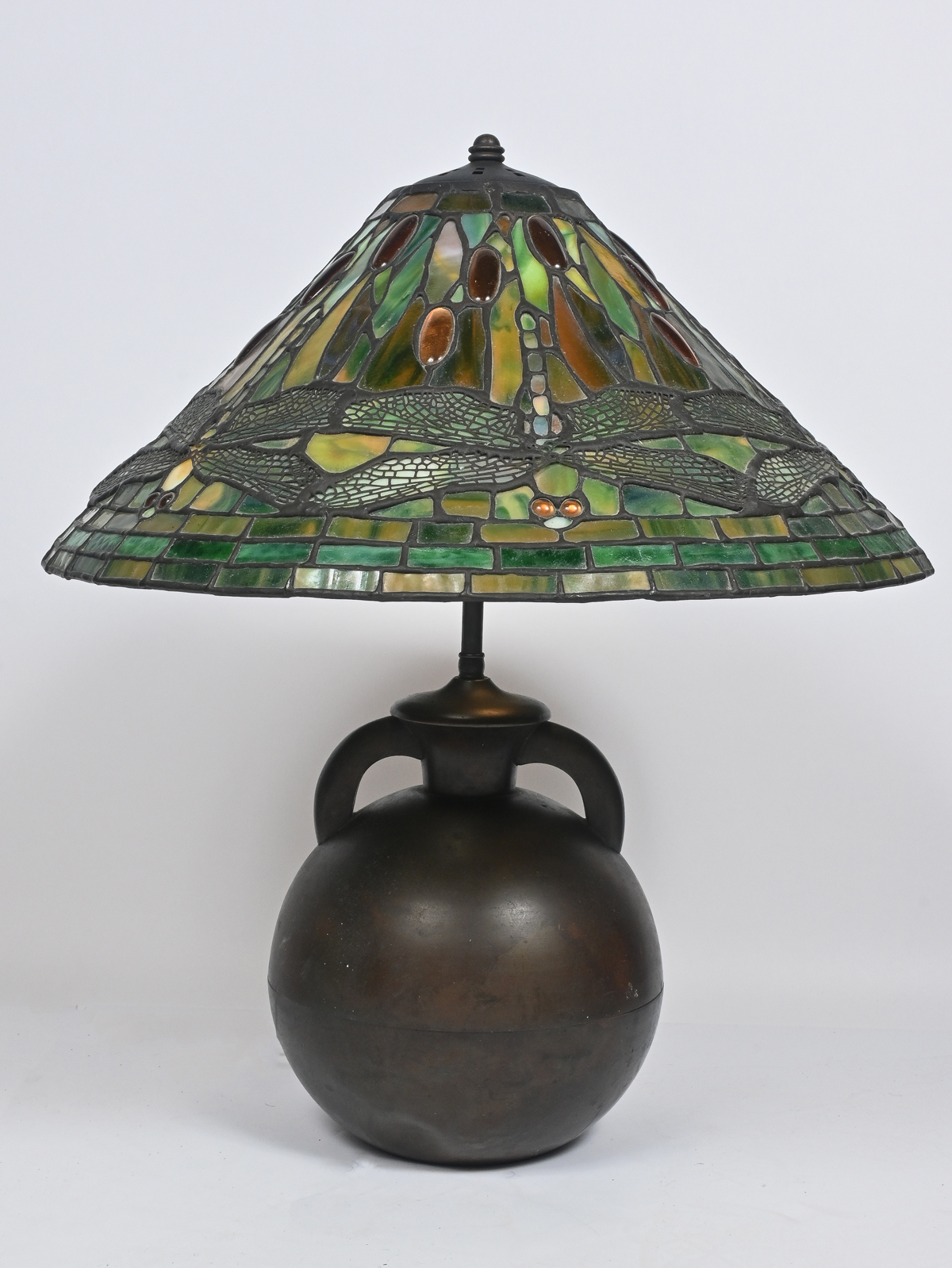 TIFFANY STYLE STAINED GLASS