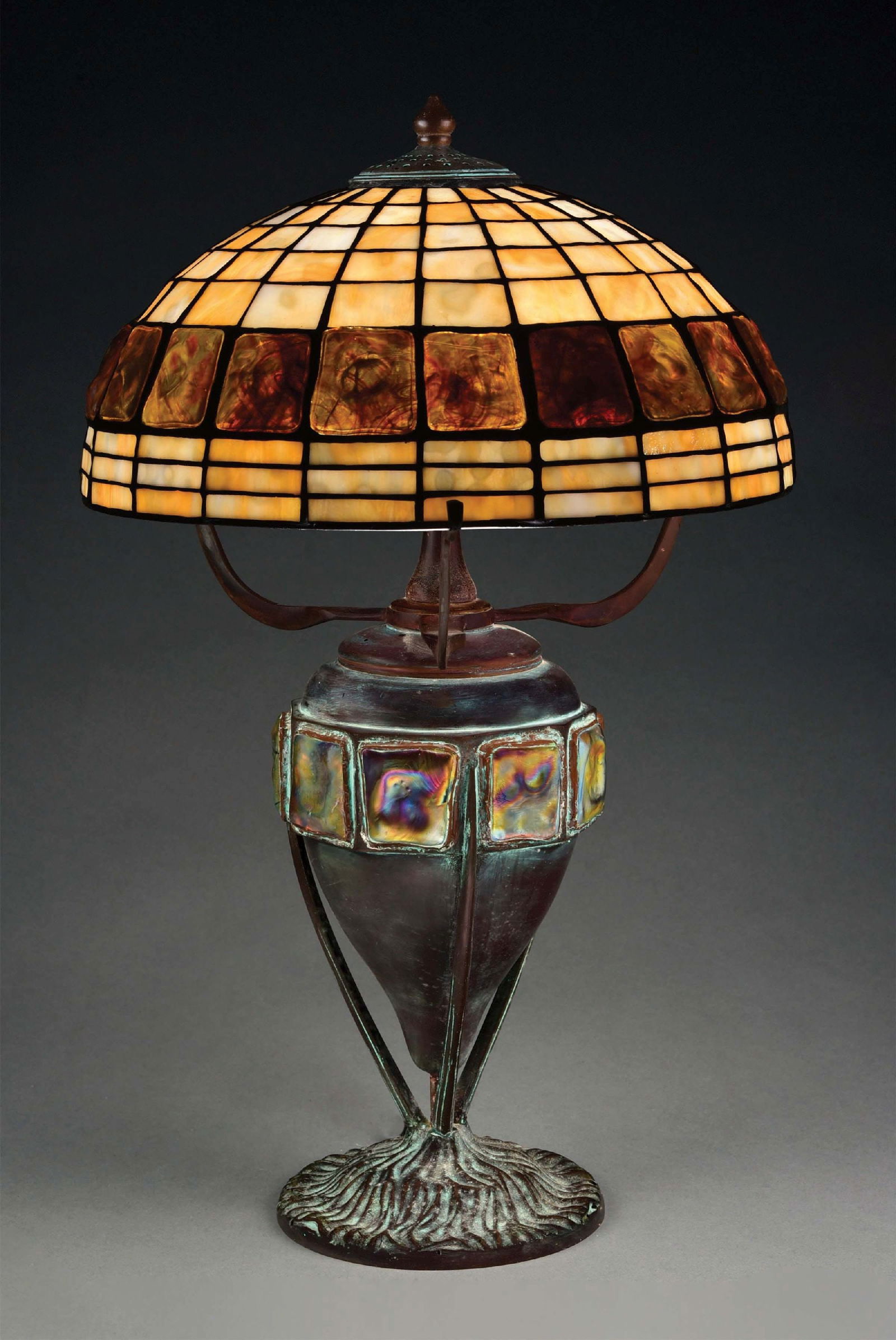 TIFFANY STYLE TURTLEBACK LEADED